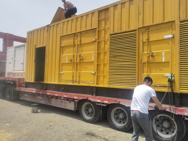 柳城发电机出租100KW发电机需要什么规格的电缆线?